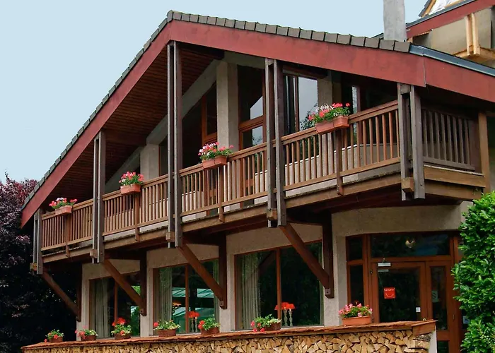 Ξενοδοχείο Restaurant La Tourmaline 3*