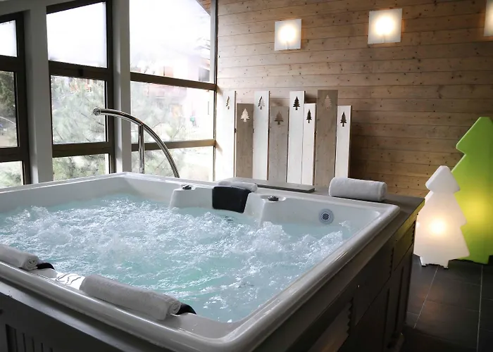 Hotel Restaurant La Tourmaline 3*