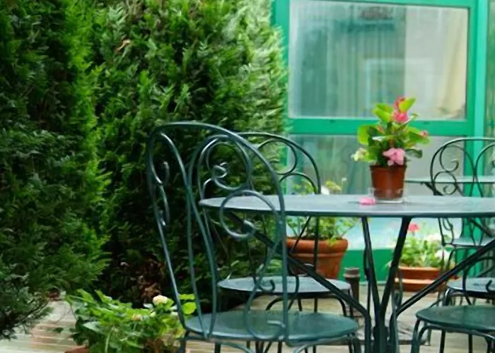 Hotel Restaurant La Tourmaline 3*